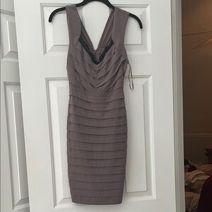 Elegant Sleeveless Dress in beige